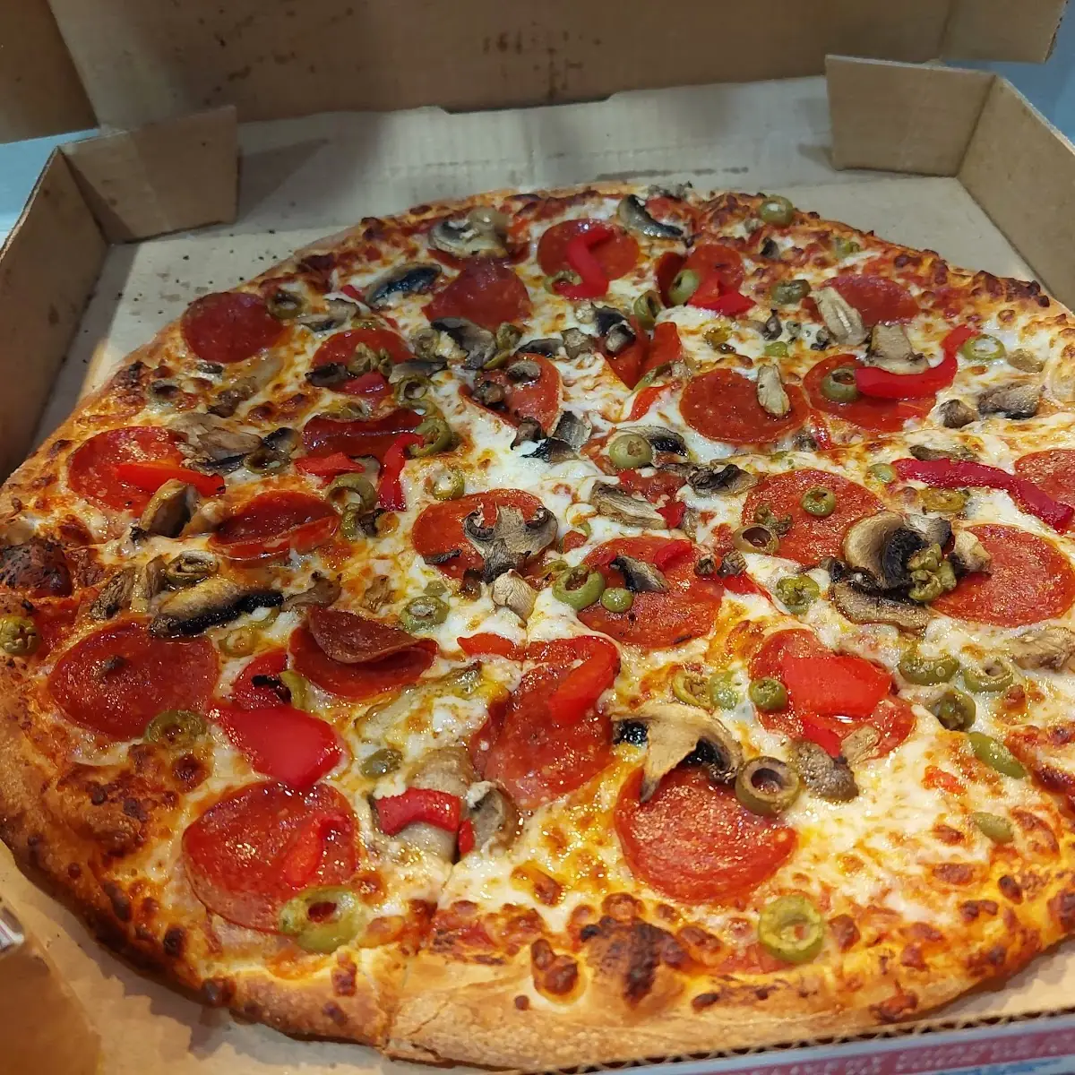 Pepperoni and Veggie Pizza