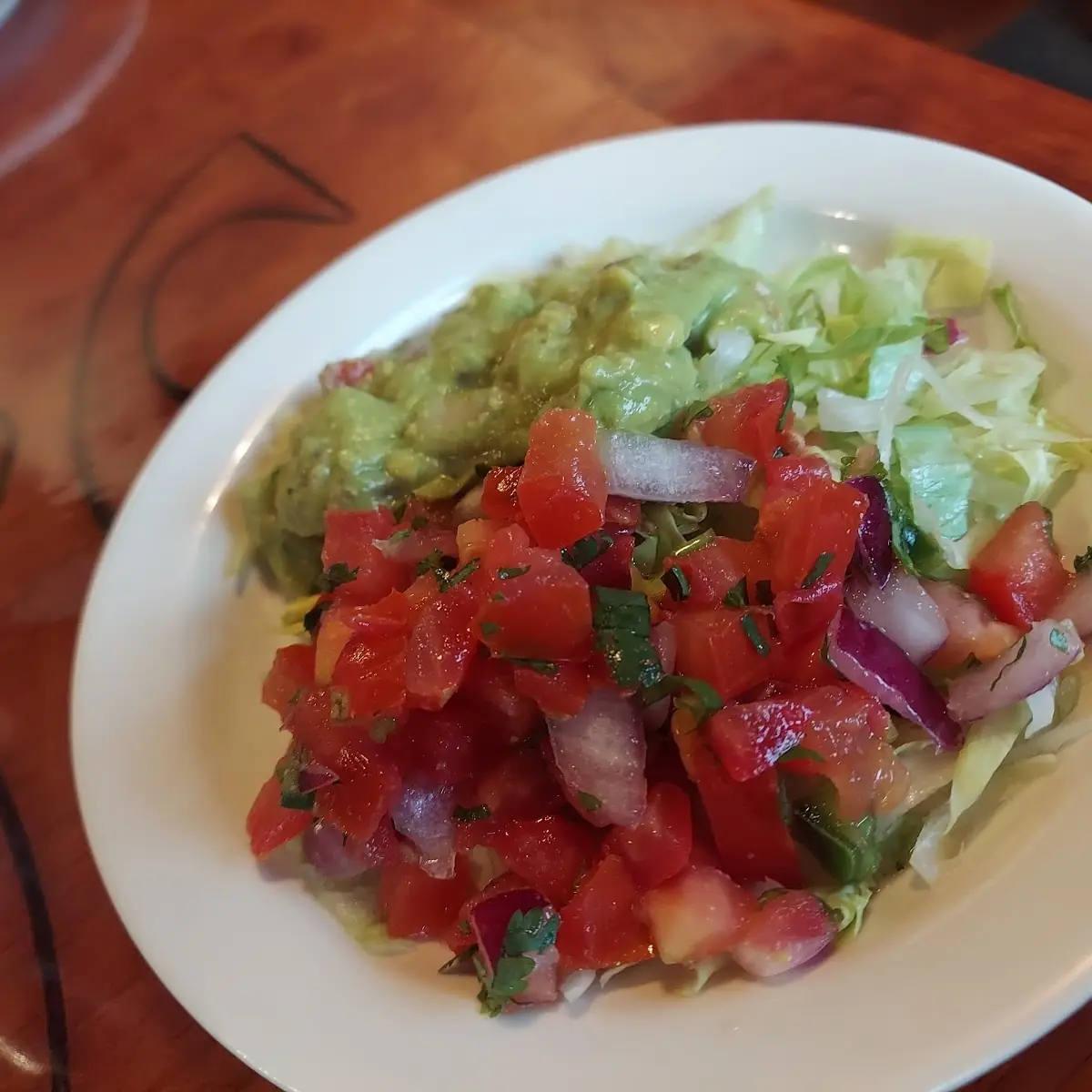 Side Salad with Guacamole