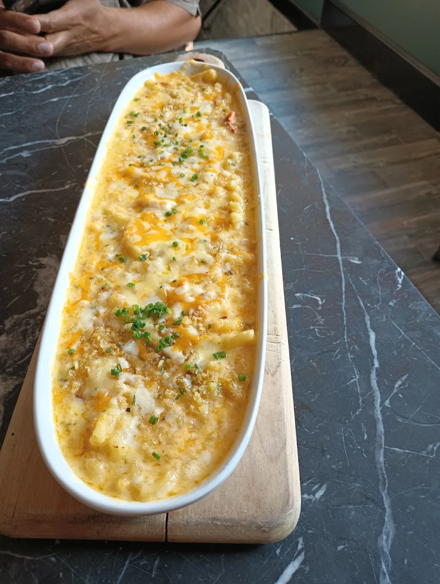 Lobster Mac and Cheese