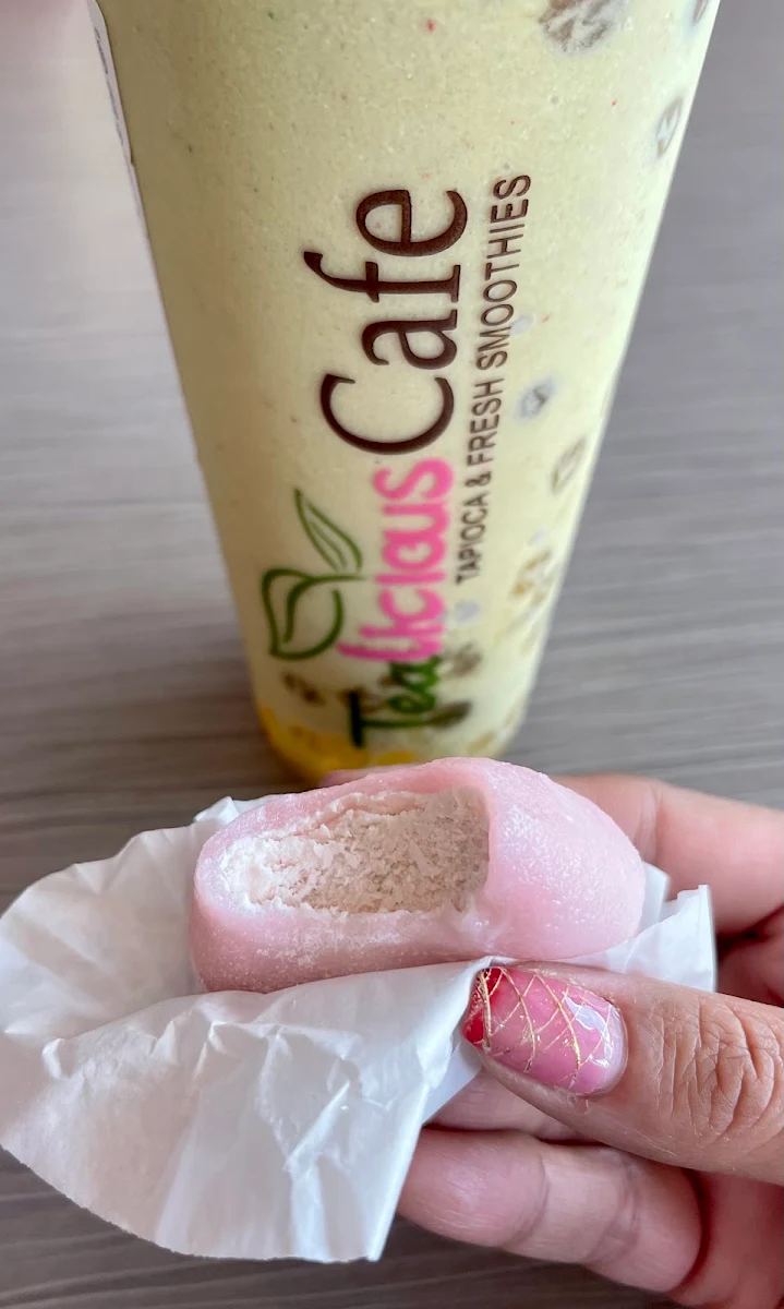 Strawberry Mochi Ice Cream