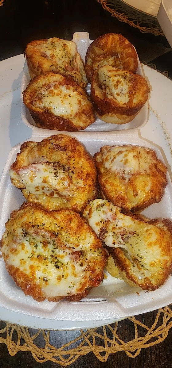 Pizza Puffs