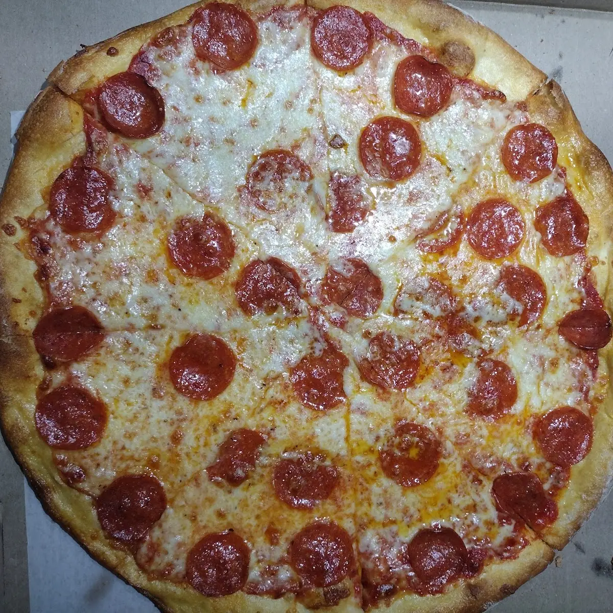 Large Pepperoni Pizza Extra Pepperoni