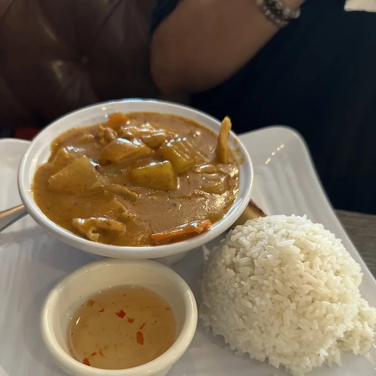 Side Red Curry Small (Sauce only)