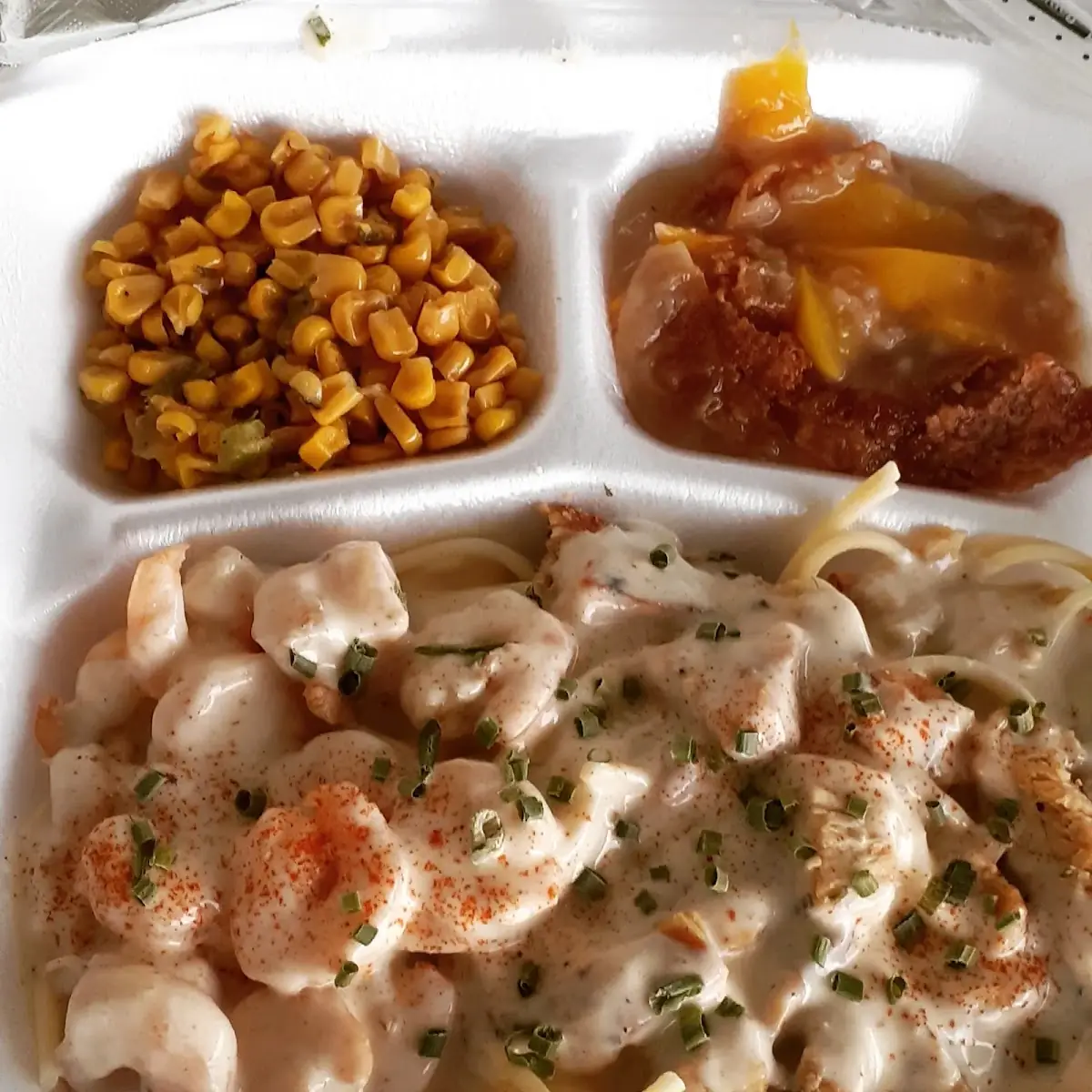 Crawfish Etouffee and Garlic Bread with 2 Sides