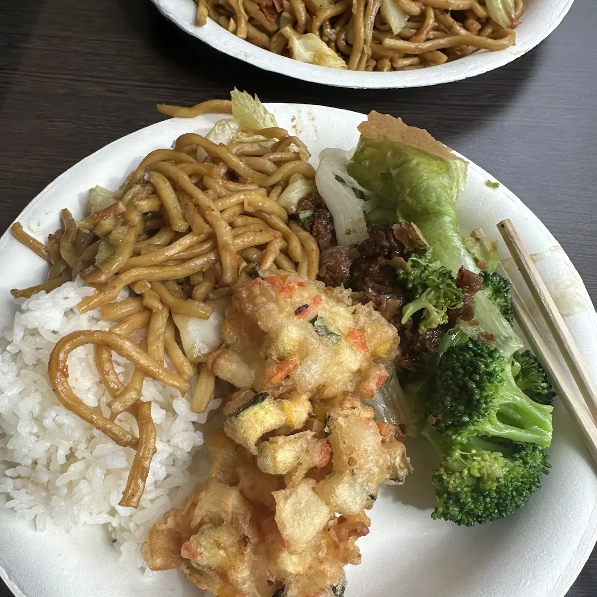 Chow Mein & Veggie Balls