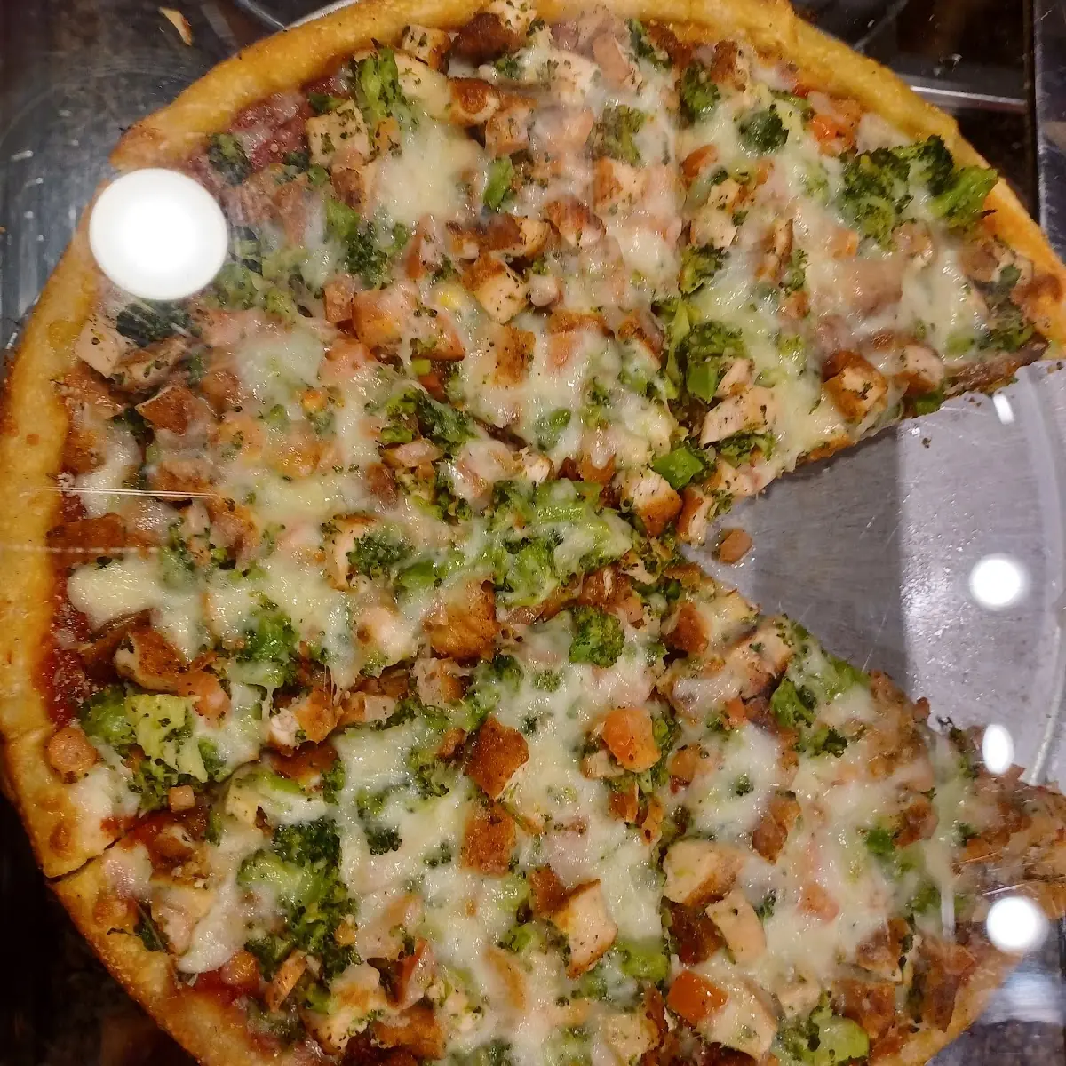 Chicken Broccoli Pizza