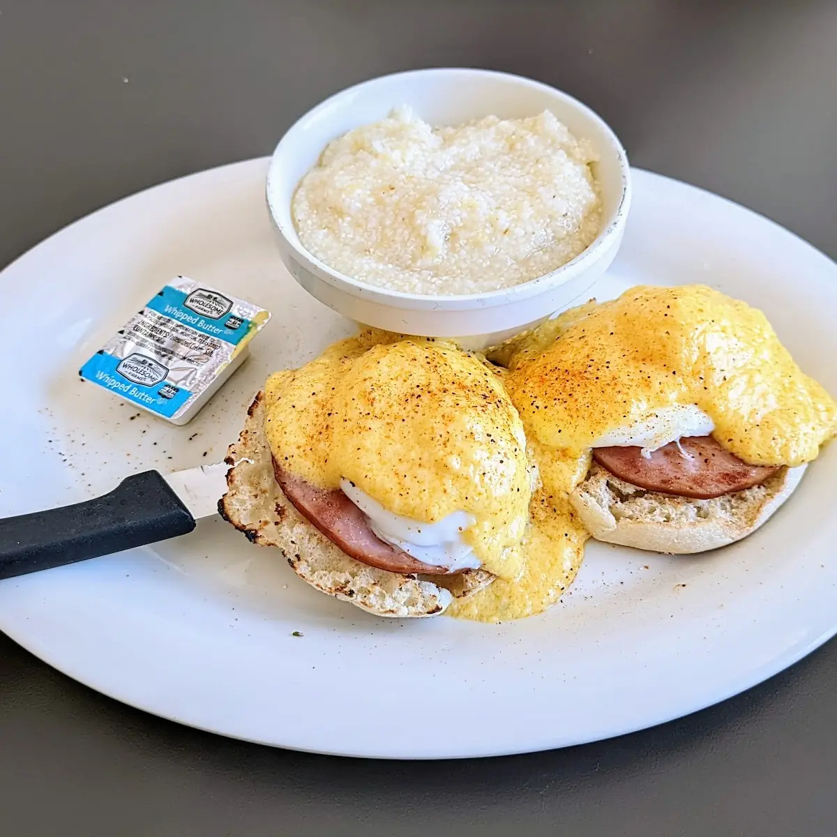 Eggs Benedict
