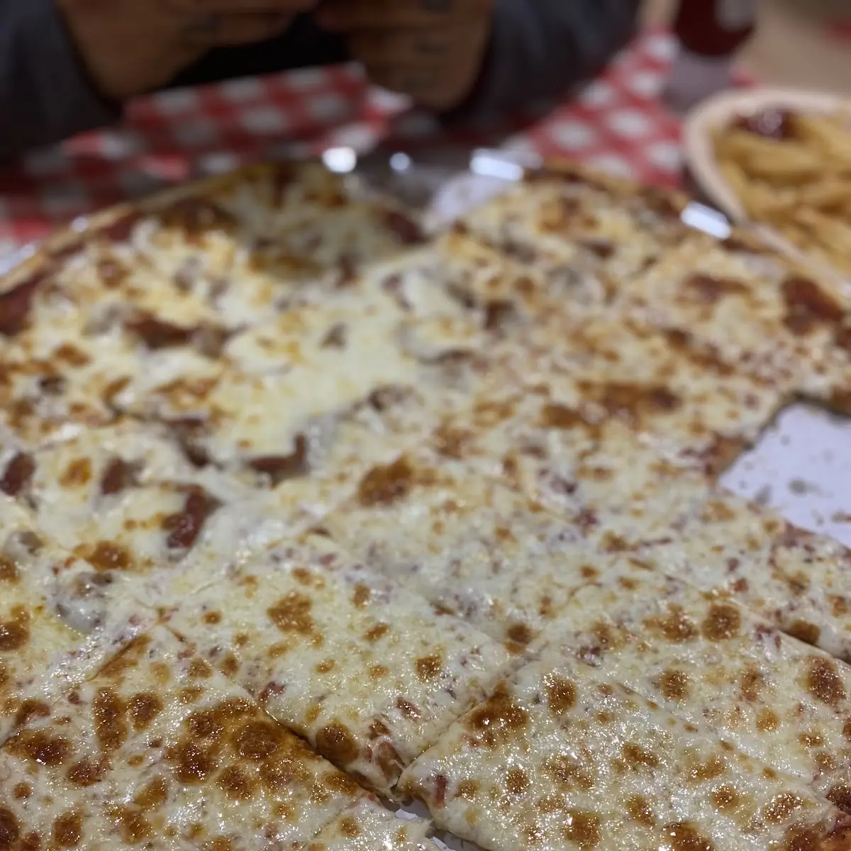 Thin Crust Pizza