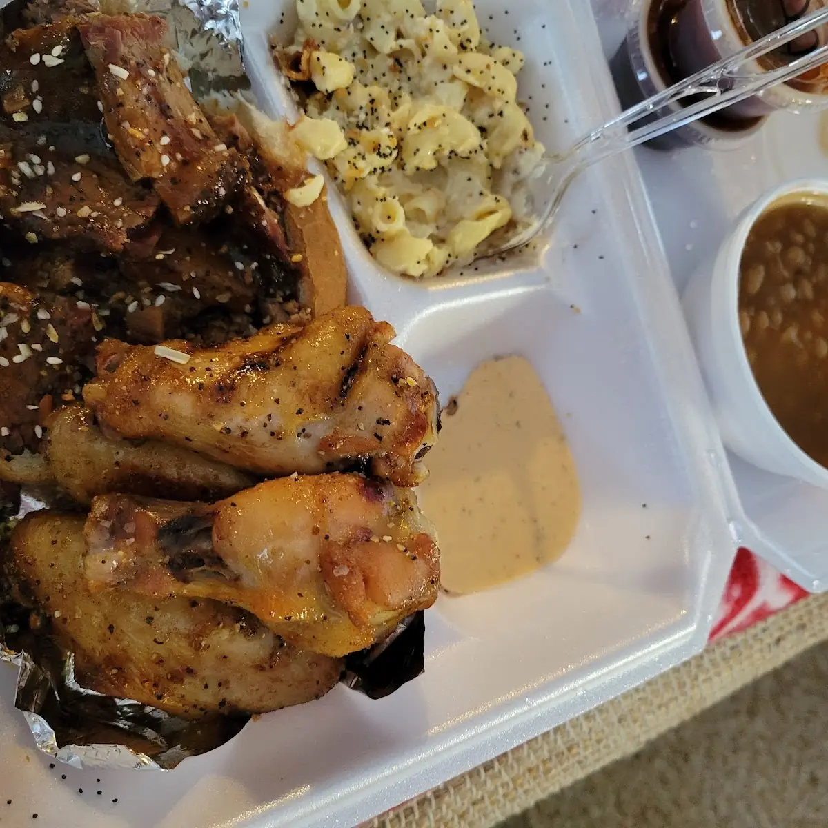 Brisket and Chicken Wings Macaroni Cheese
