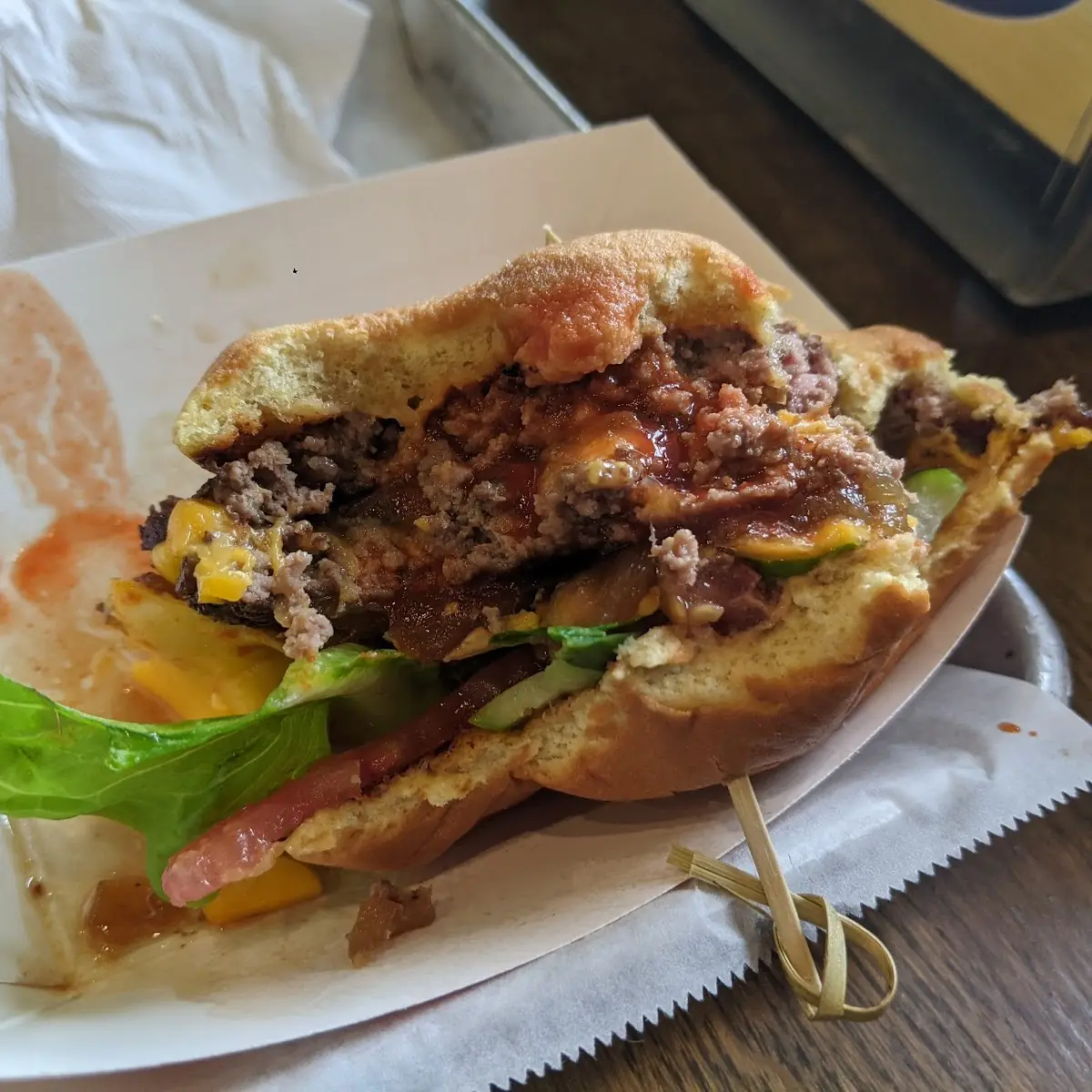 Green Chile Cheeseburger