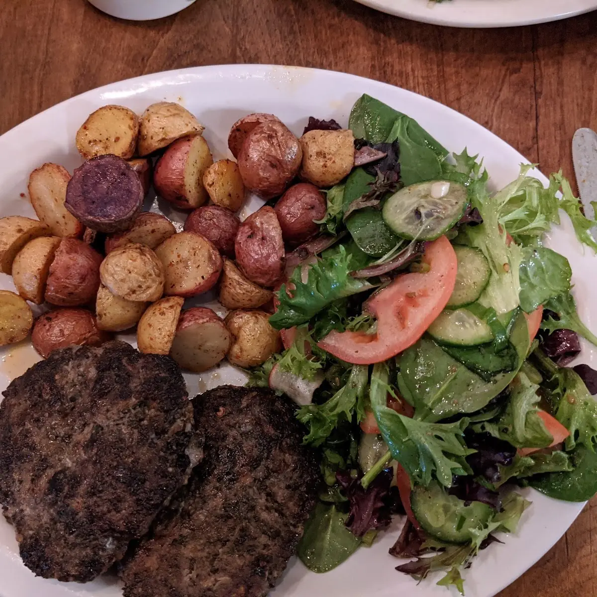 Kifta Kebab Plate
