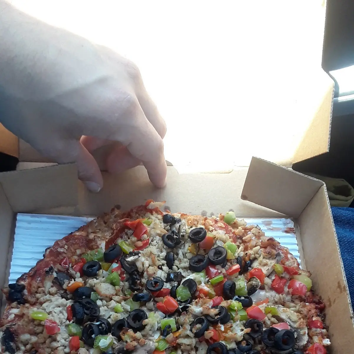 Deluxe Pizza