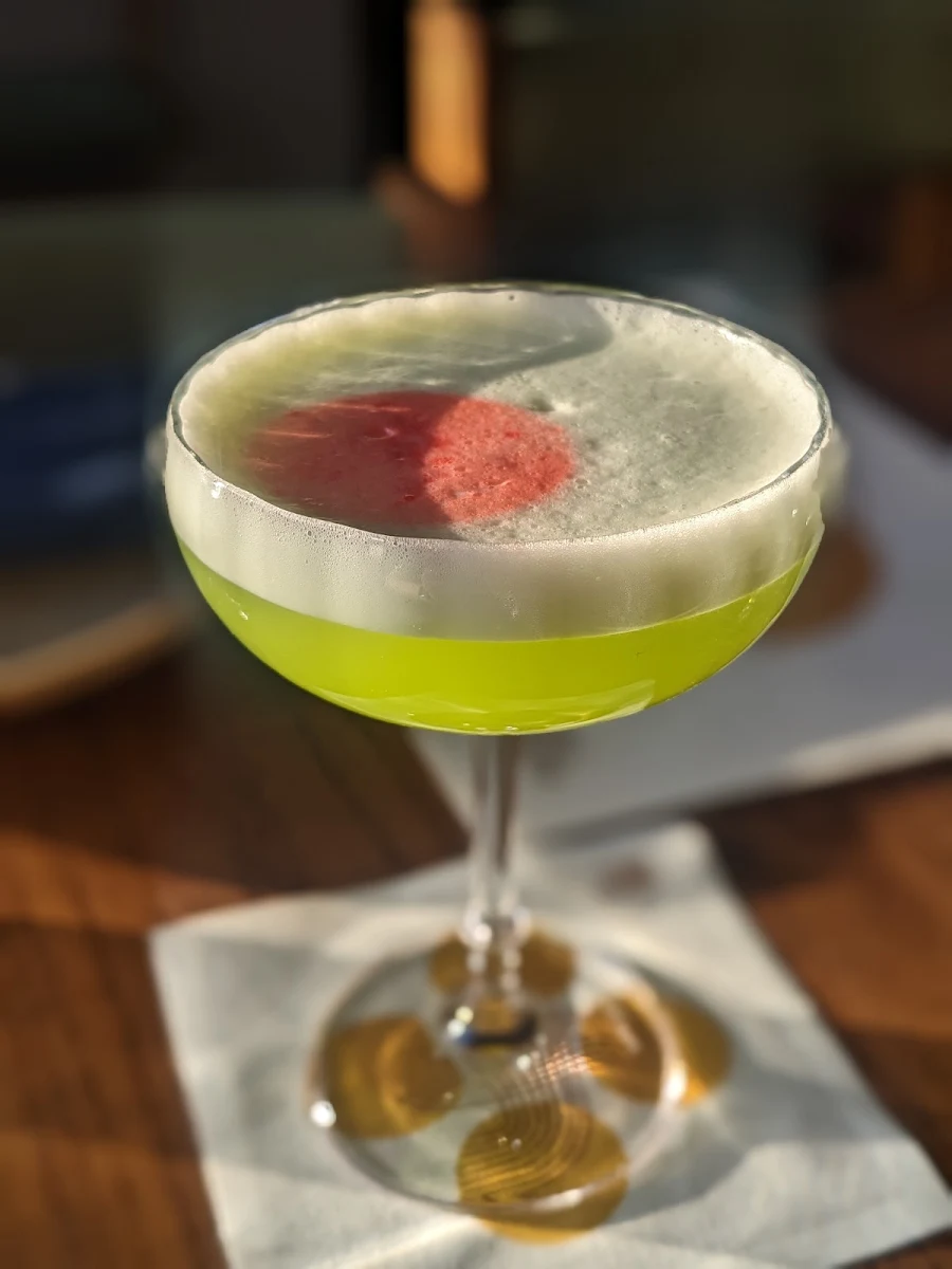 Lonely Mouth Sour, Lonely Mouth Bar