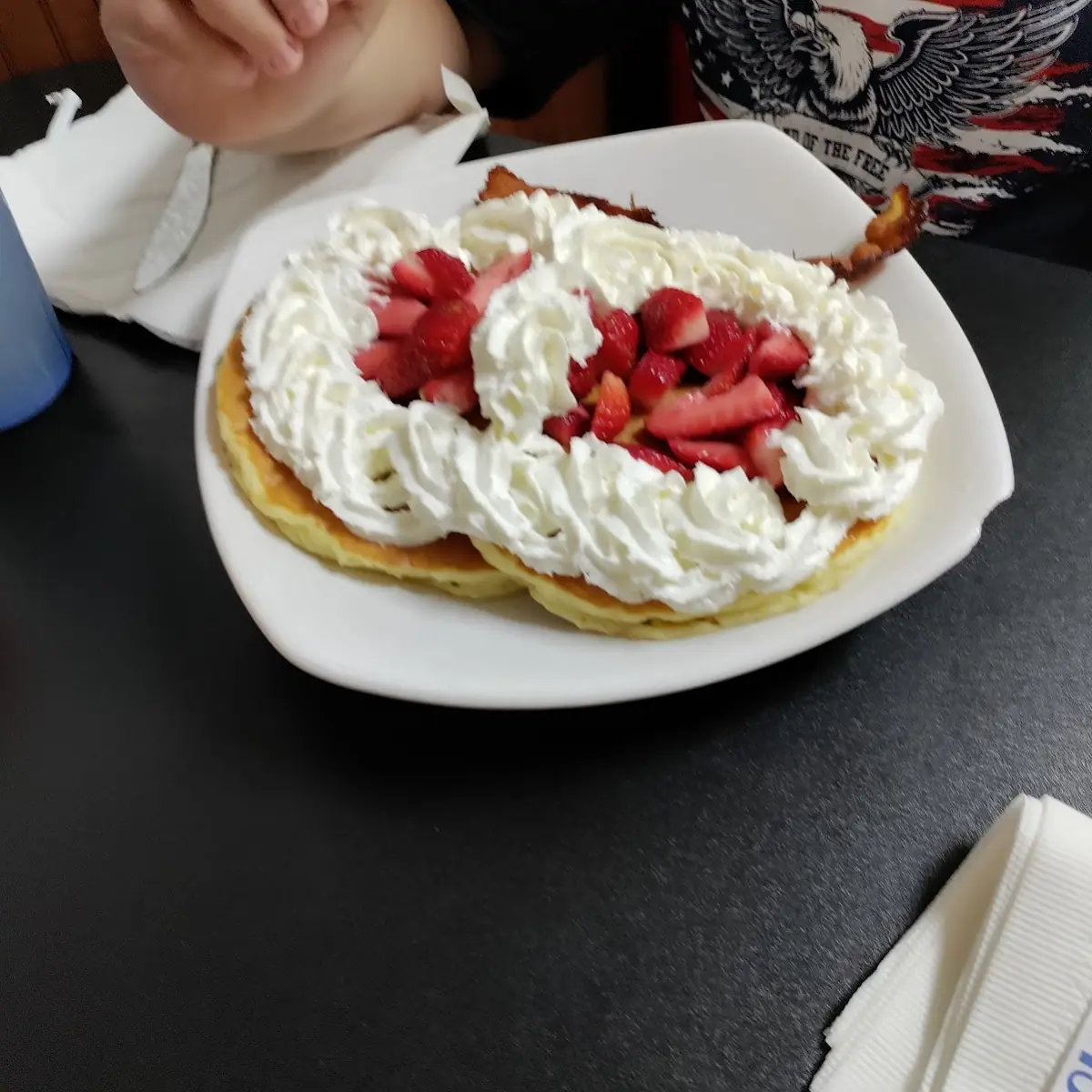 Pancakes with Strawberries