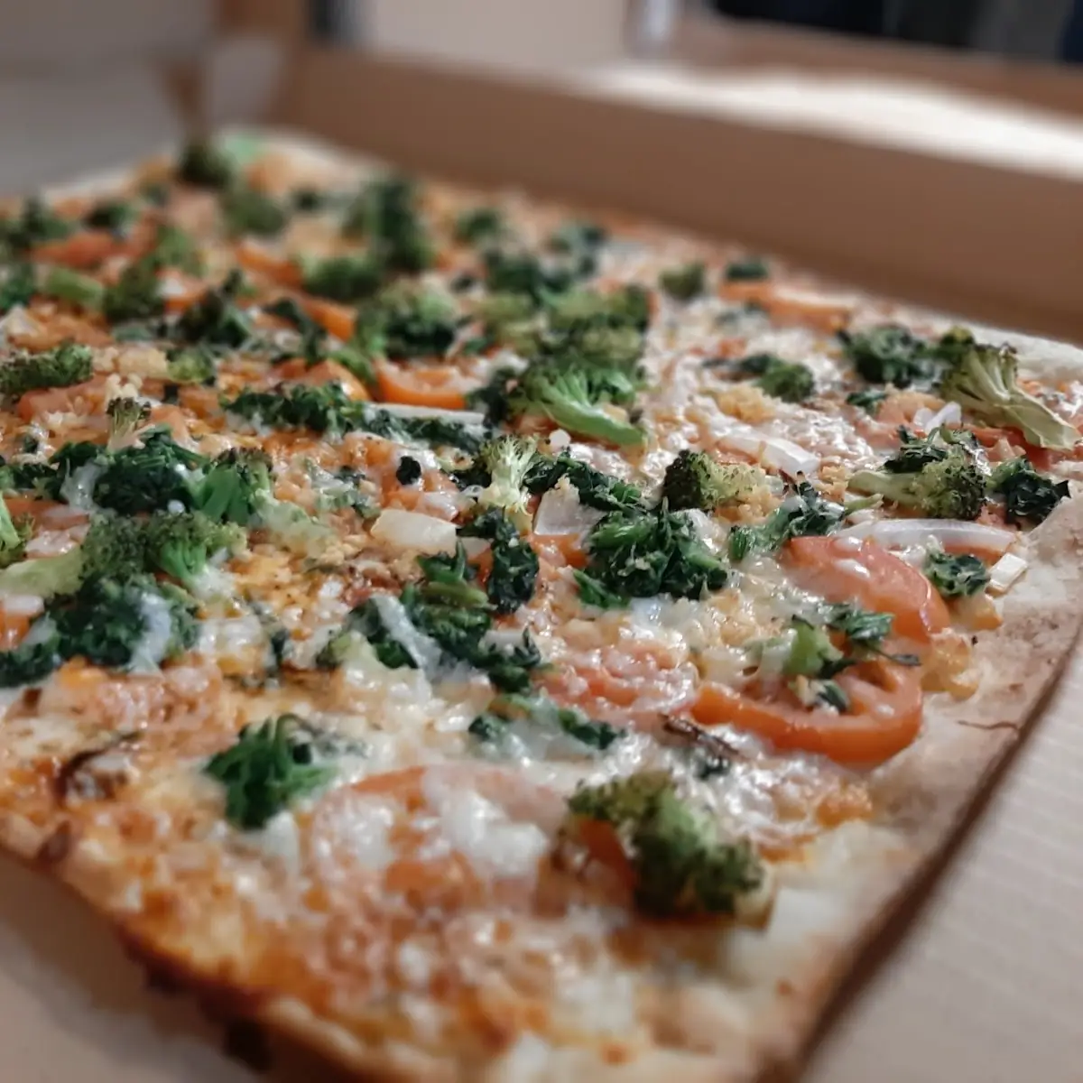 Da Bronx Bruschetta Pizza