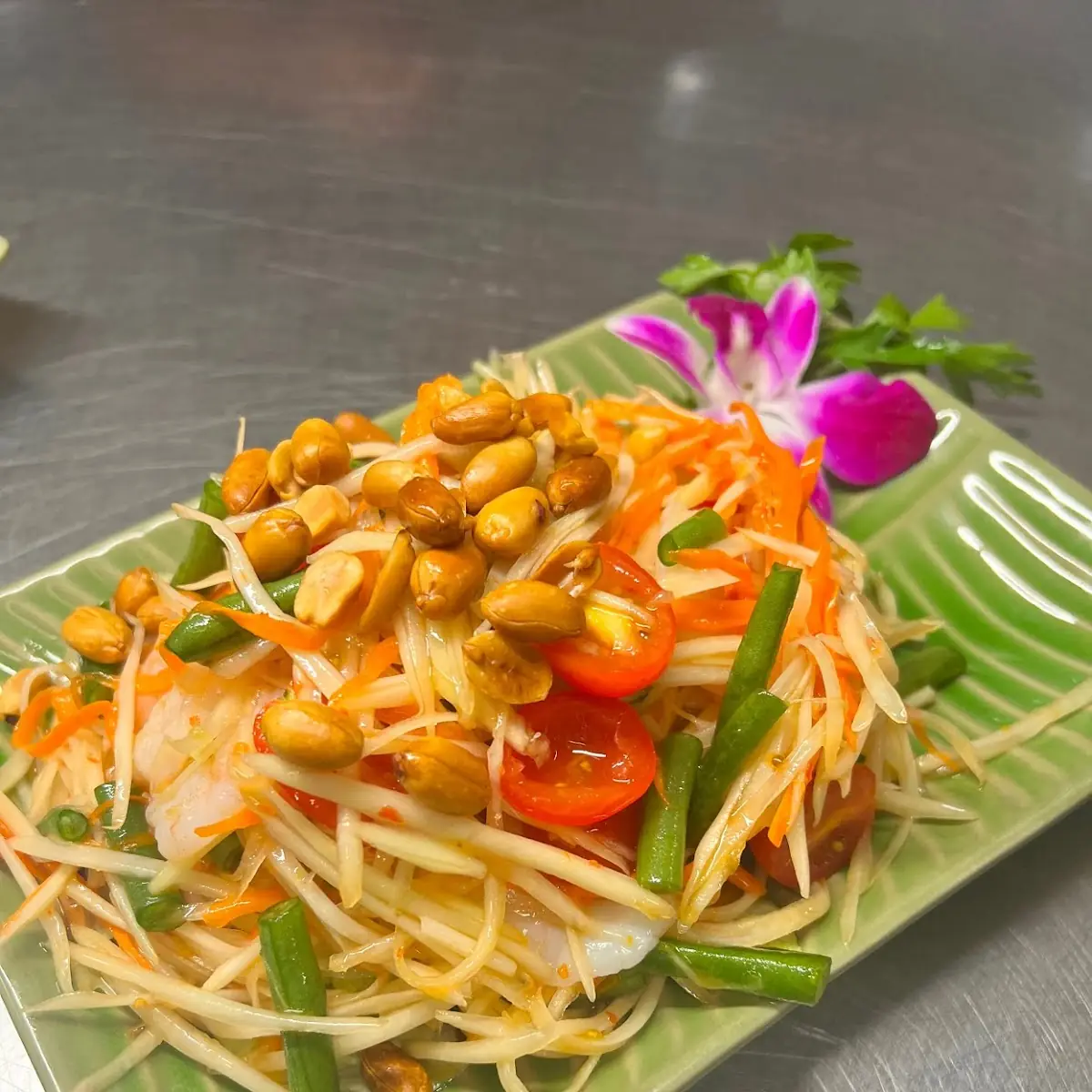Green Papaya Salad with Shrimp