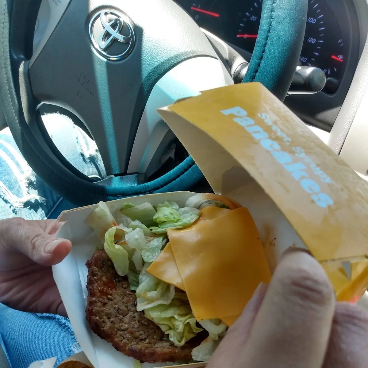Low Carb Cheeseburger