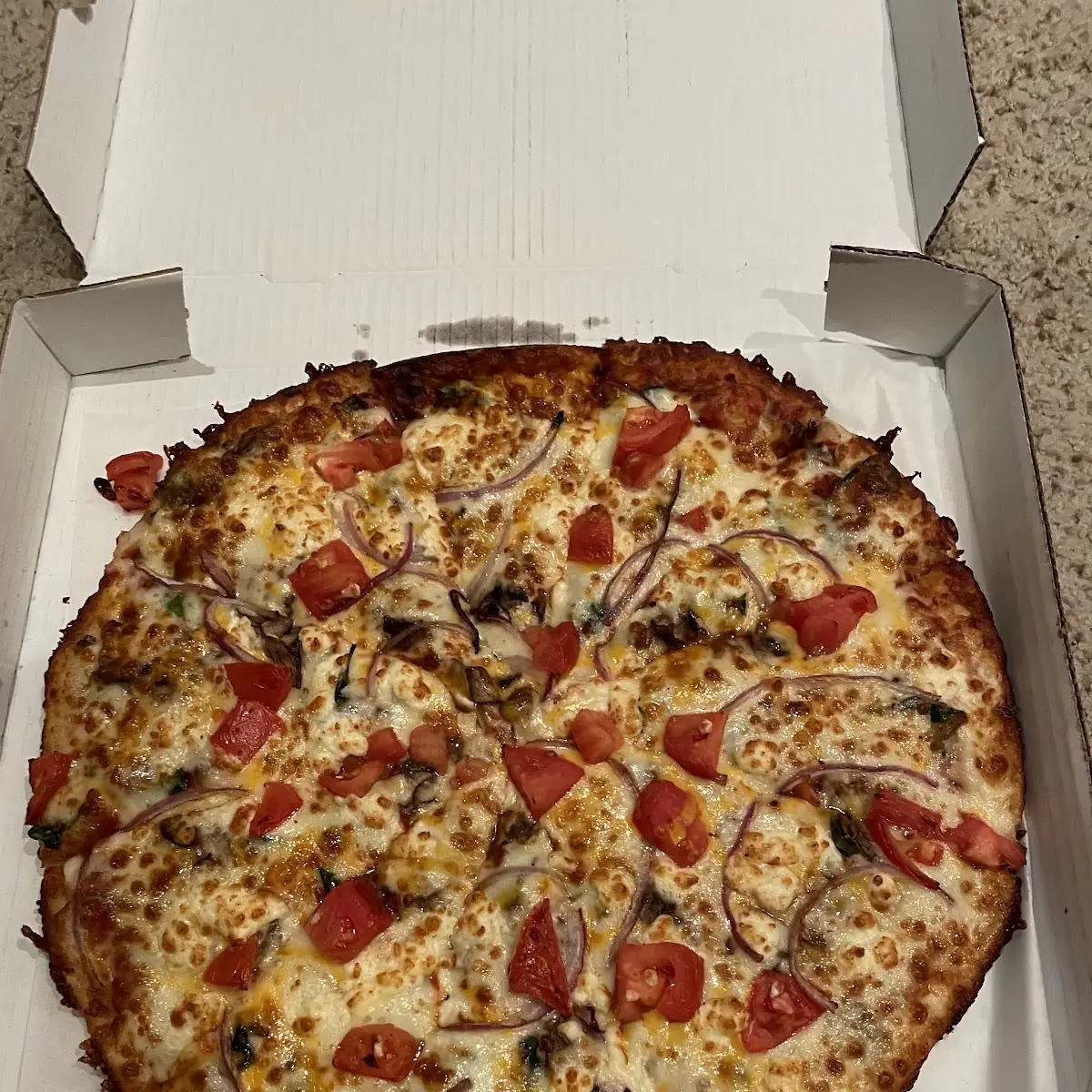 Garden Chicken Pizza