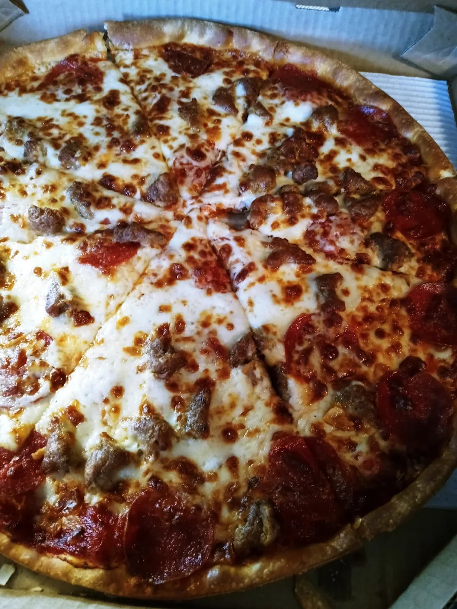 Thin Crust Pepperoni with Extra Cheese Pizza