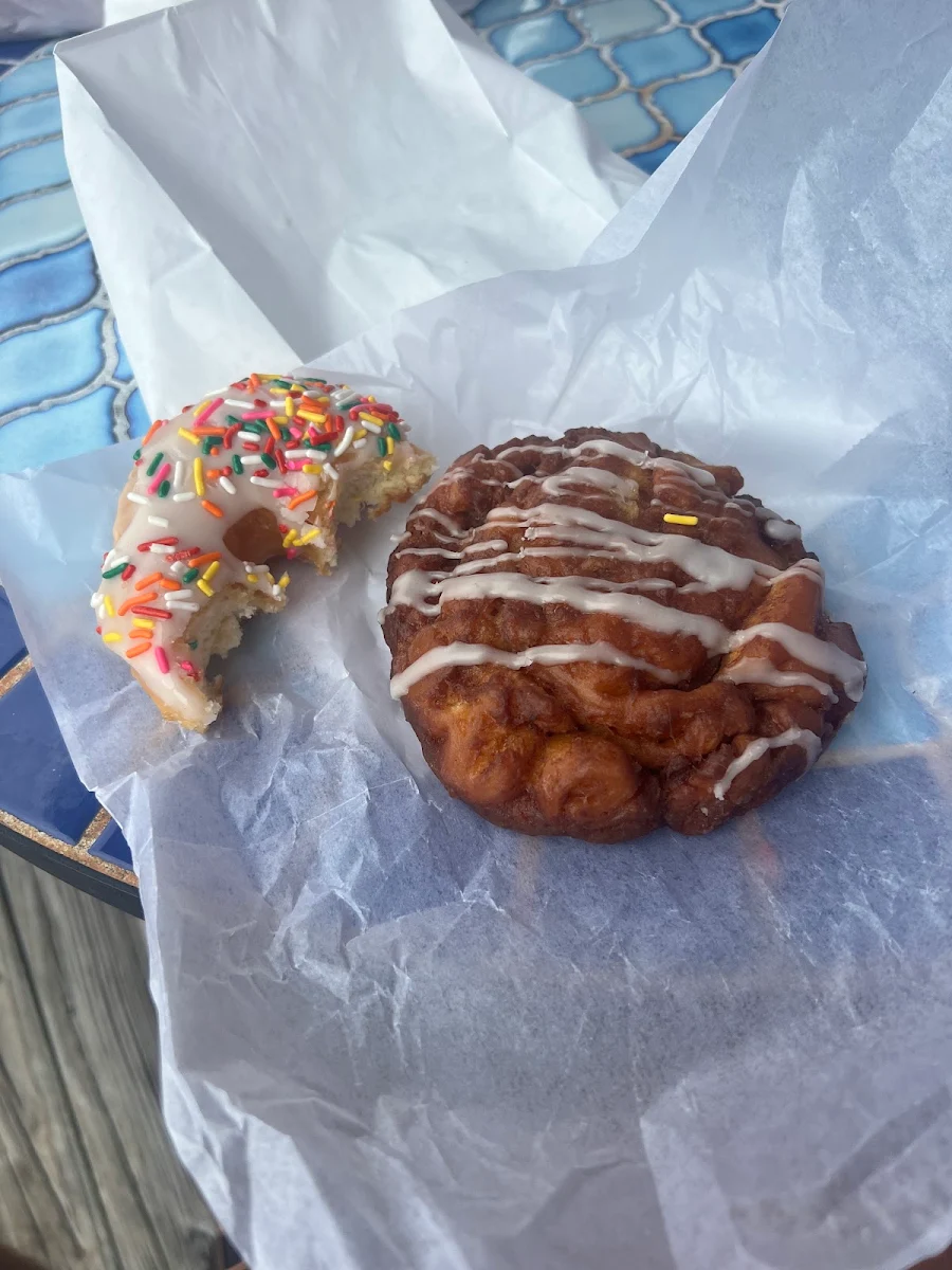 Giant Cinnamon Roll