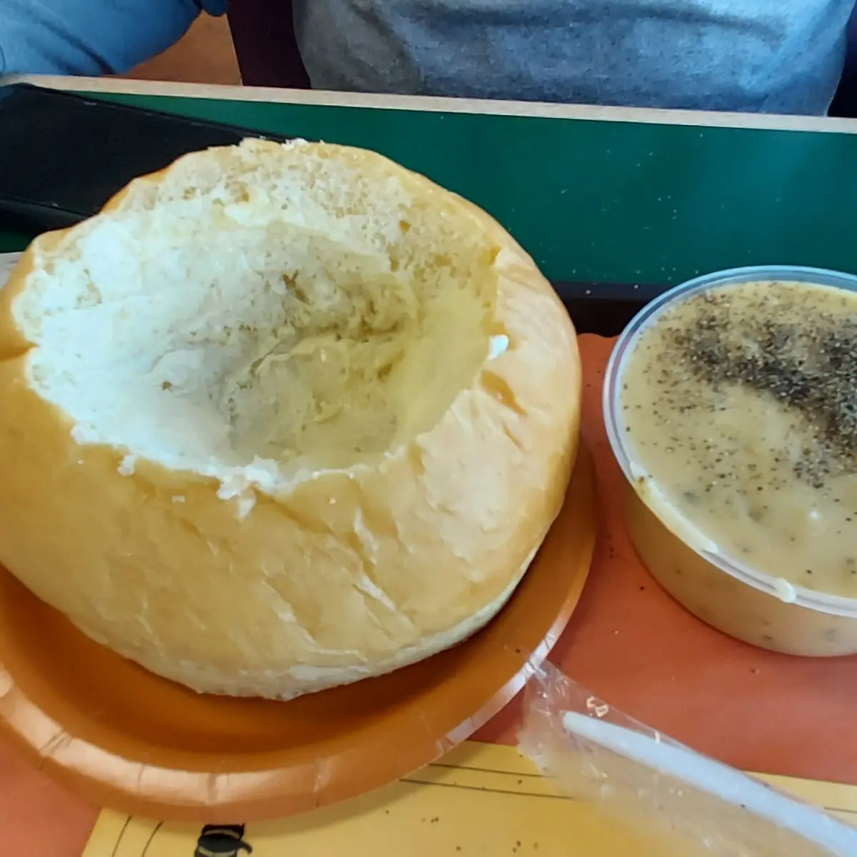 Cream of Broccoli Cheddar Soup