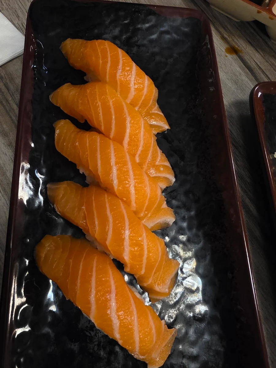 Salmon Nigiri