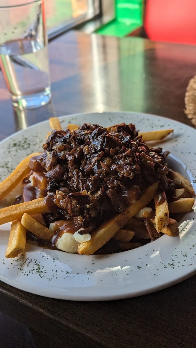 Jerk Chicken Poutine