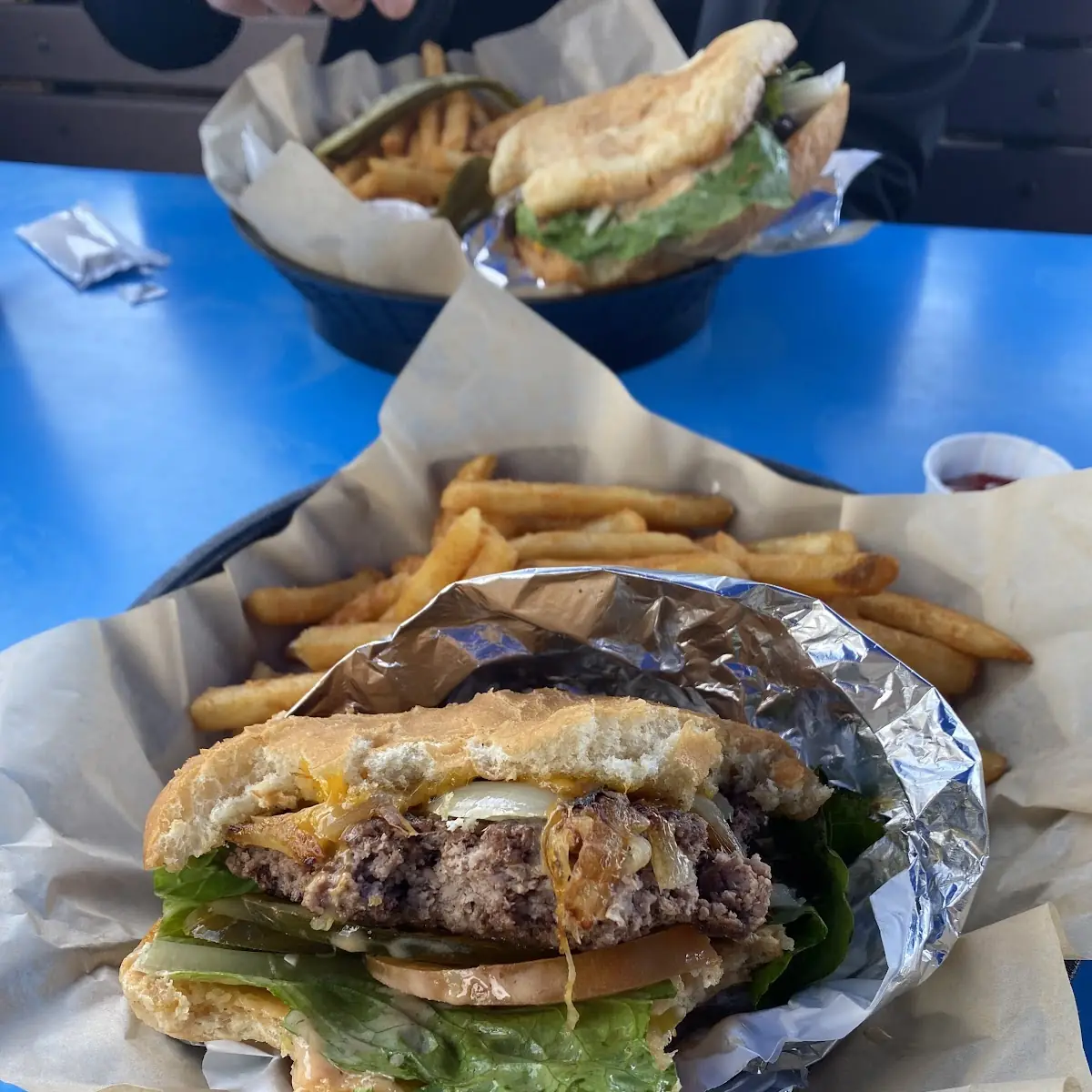 Surfer Burger