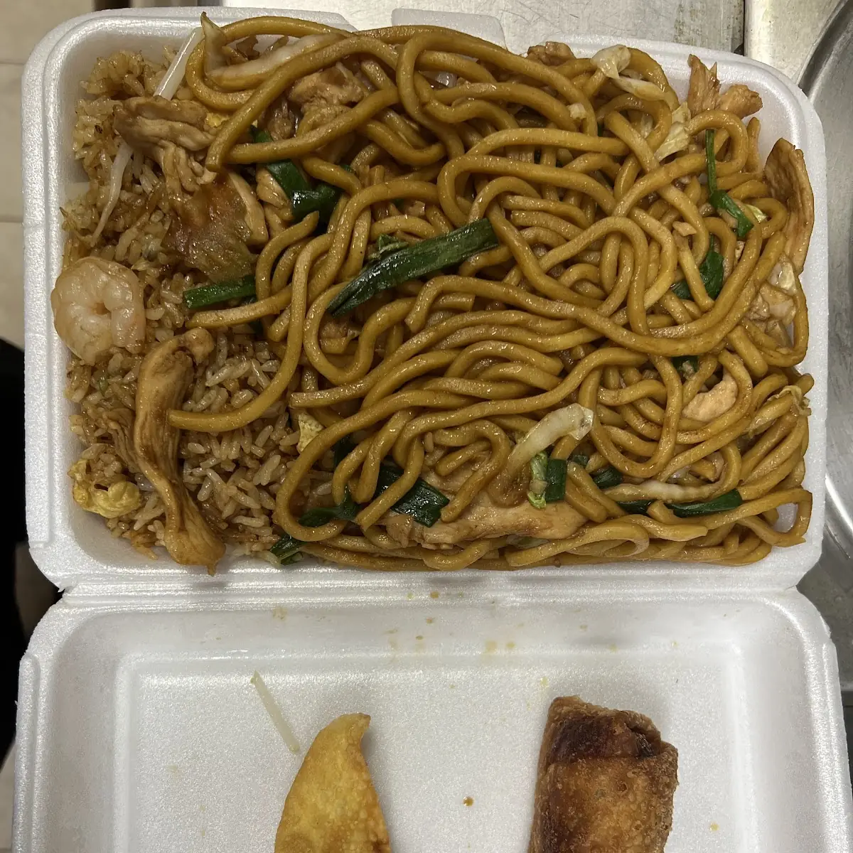 House Special Lo Mein
