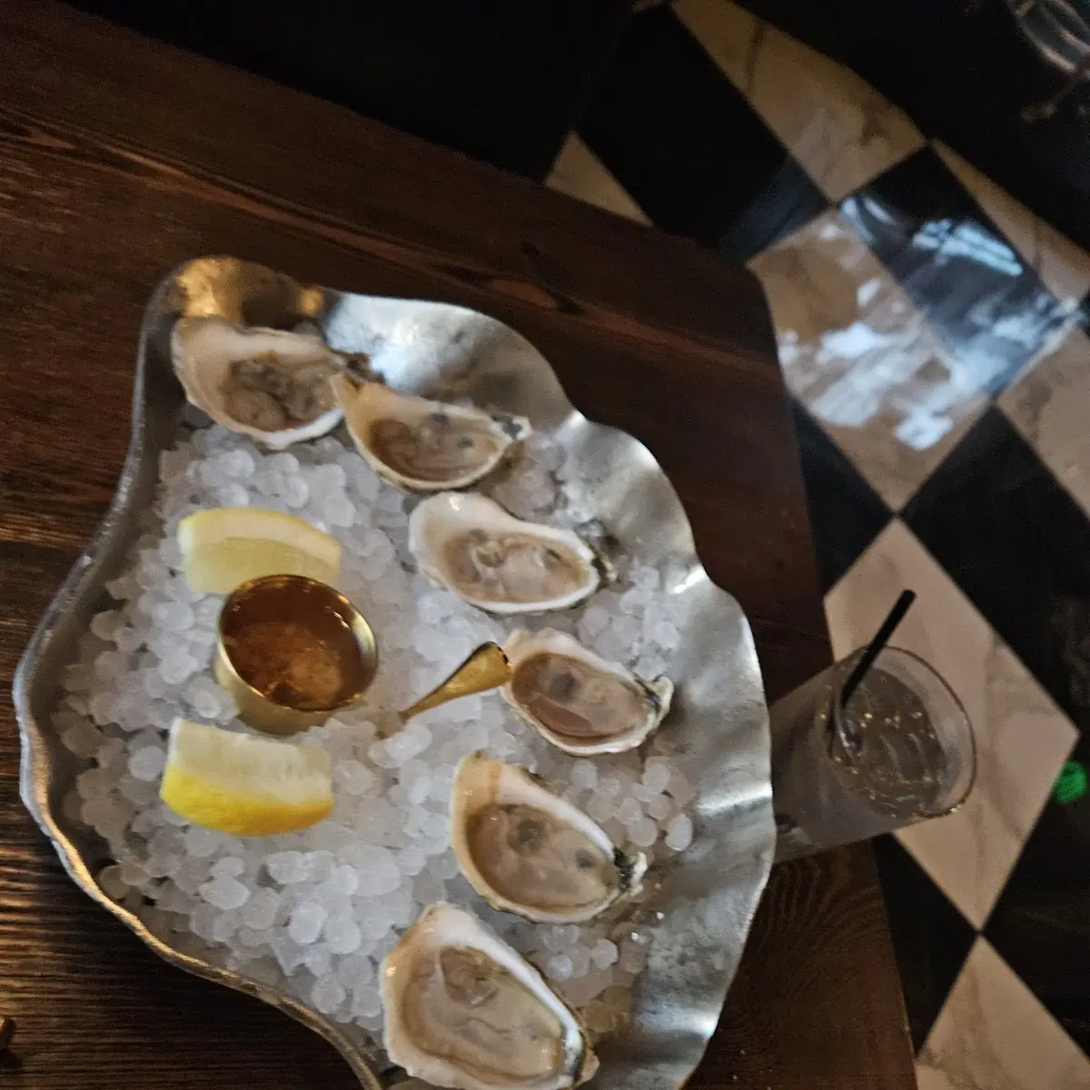 Fresh Oysters