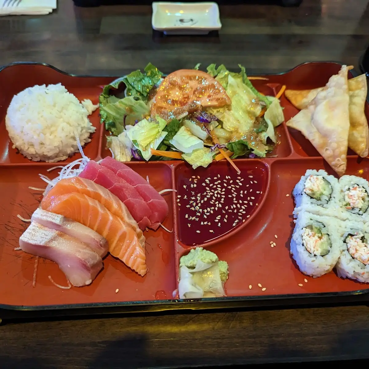 Lunch Sashimi Bento Box
