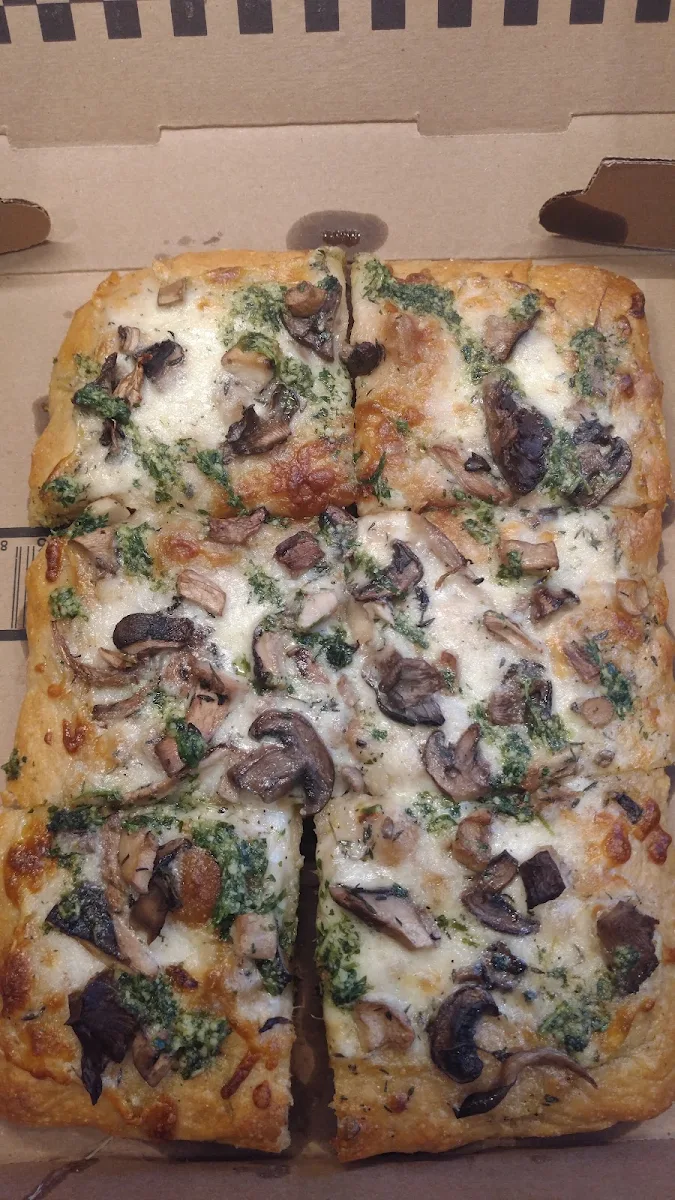 Mushroom Pizza