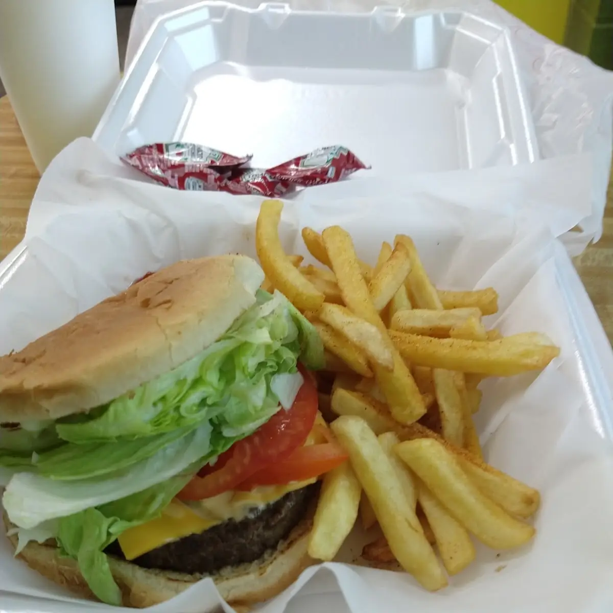 Cheeseburger Combo