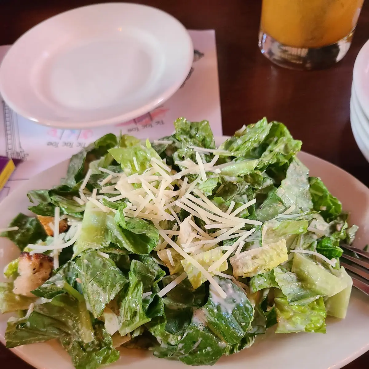 SOUTHWEST BBQ CHICKEN SALAD - GF