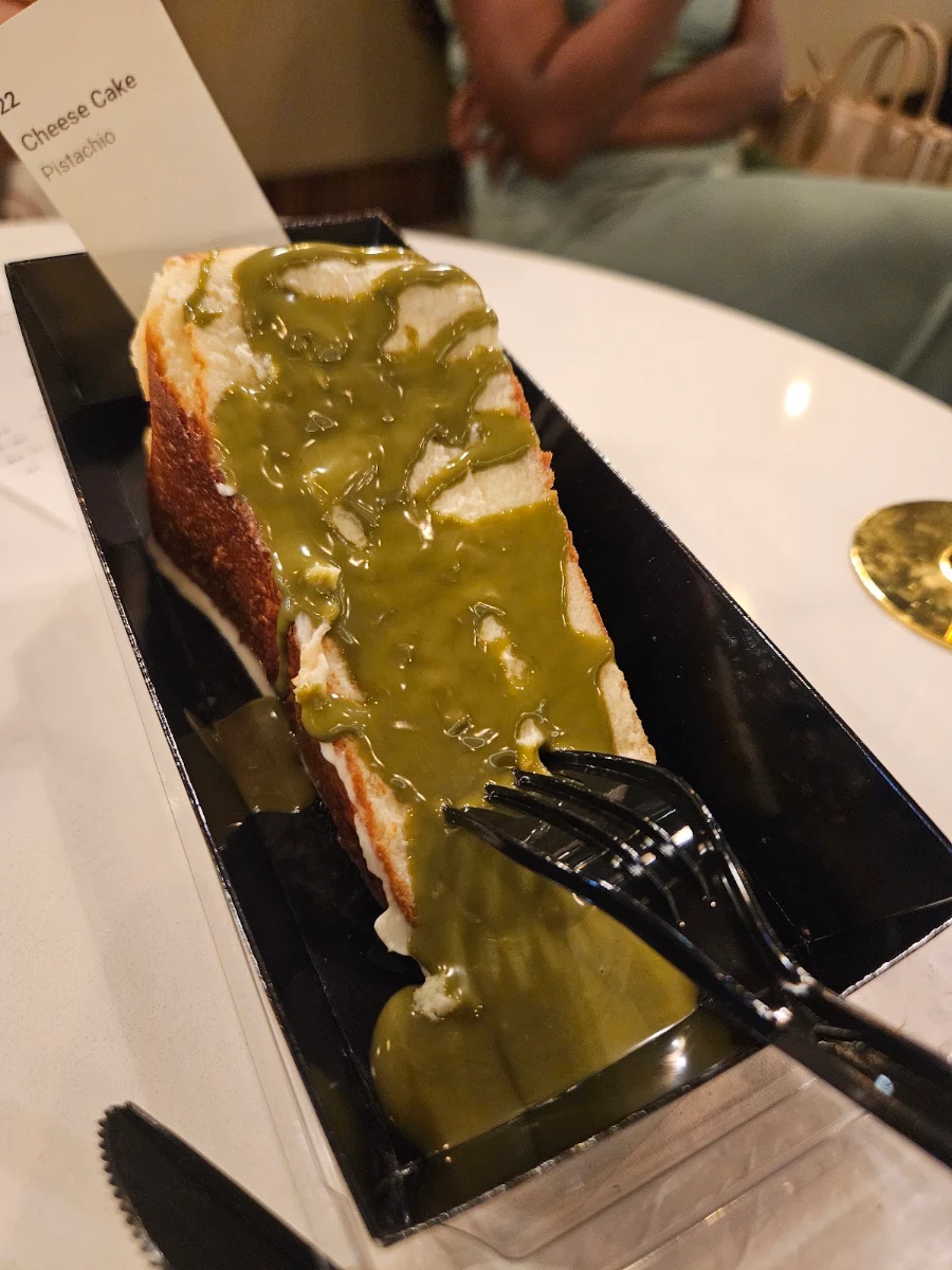 Pistachio Cheese Cake