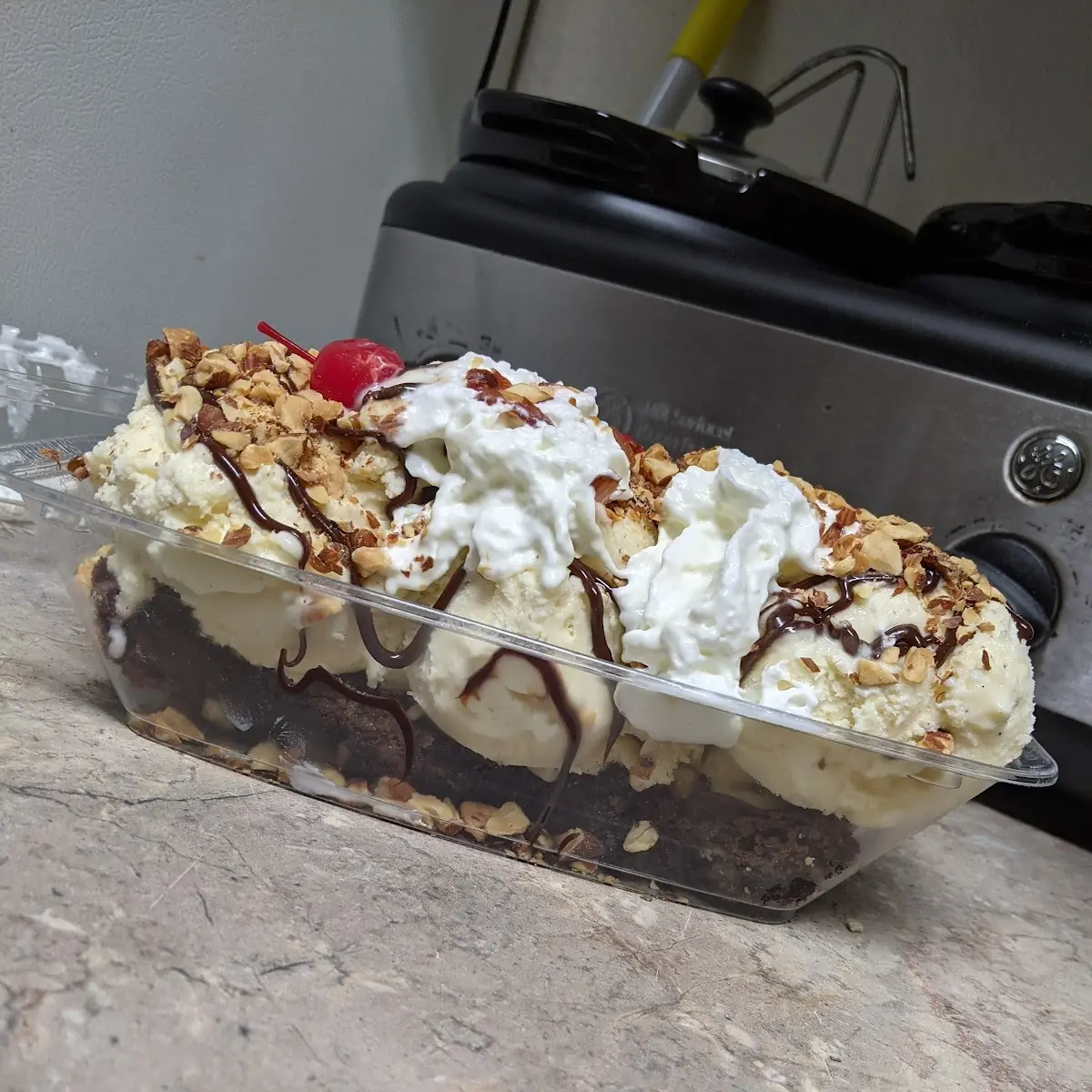 Brownie Sundae