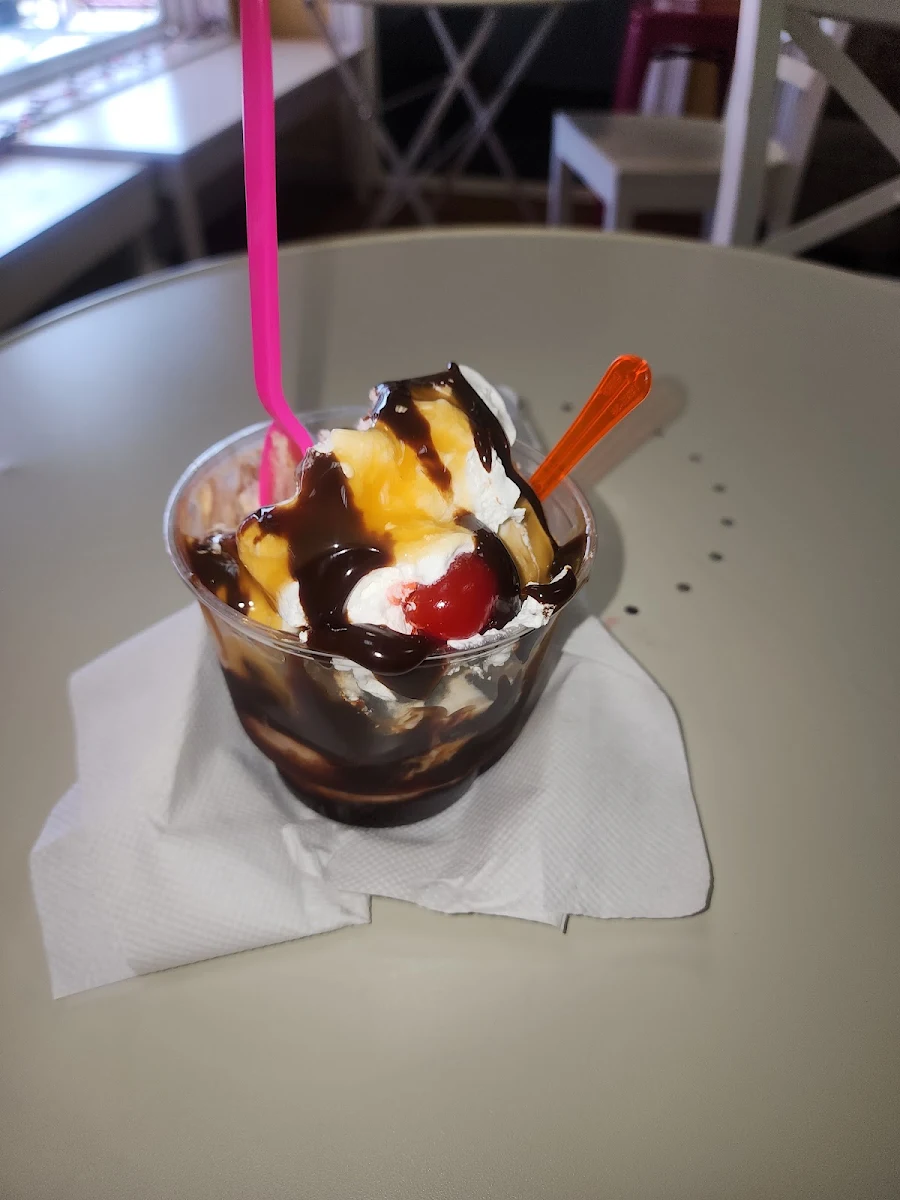 Dulce De Leche Sundae