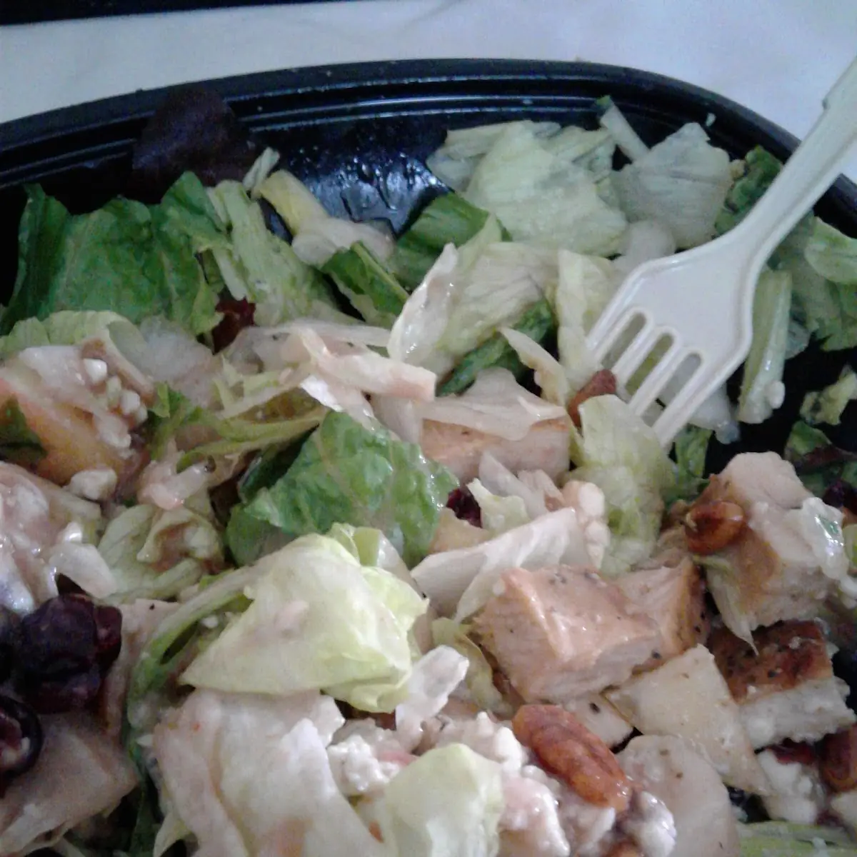 Pecan Salad with Raspberry Vinaigrette