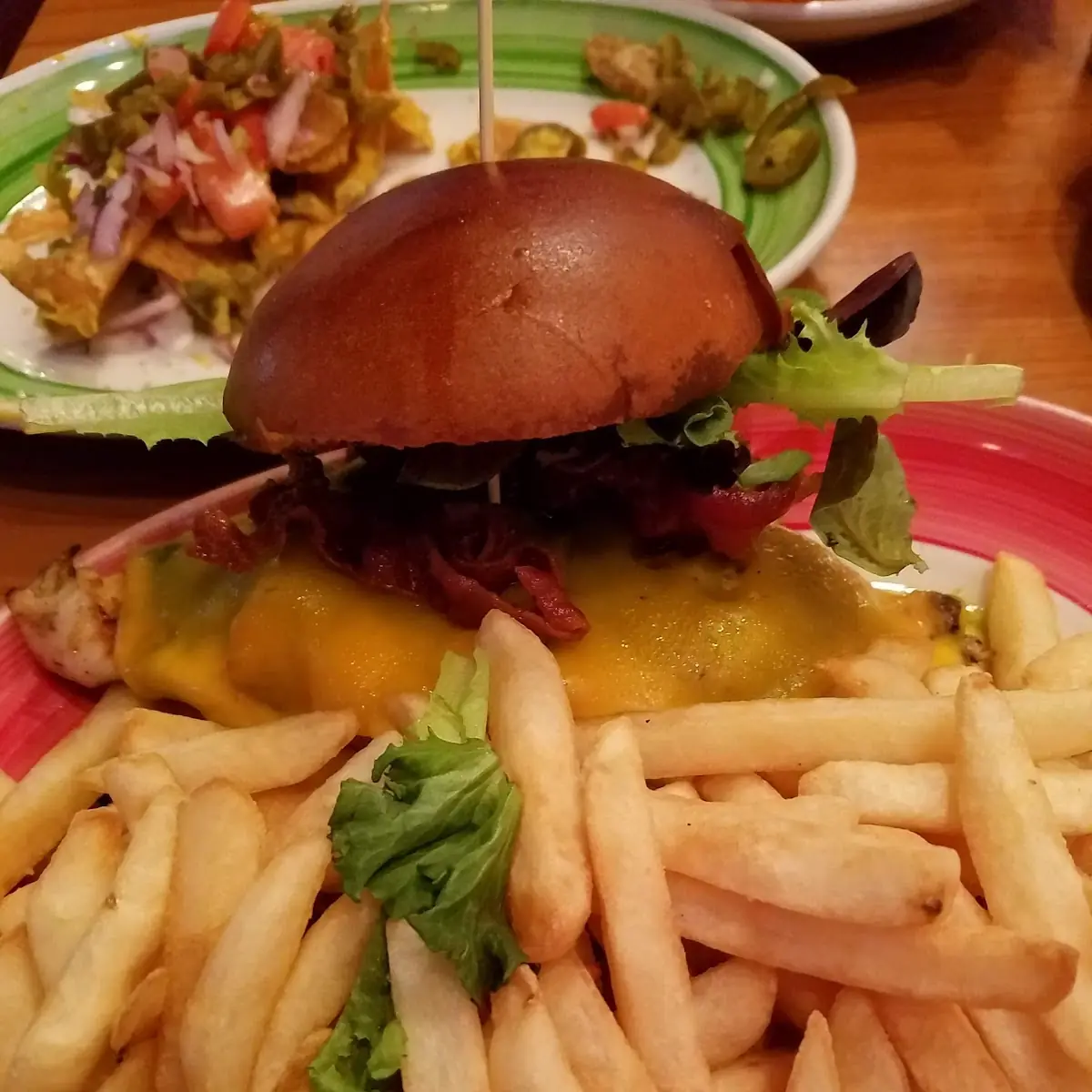 Quarterback Burger