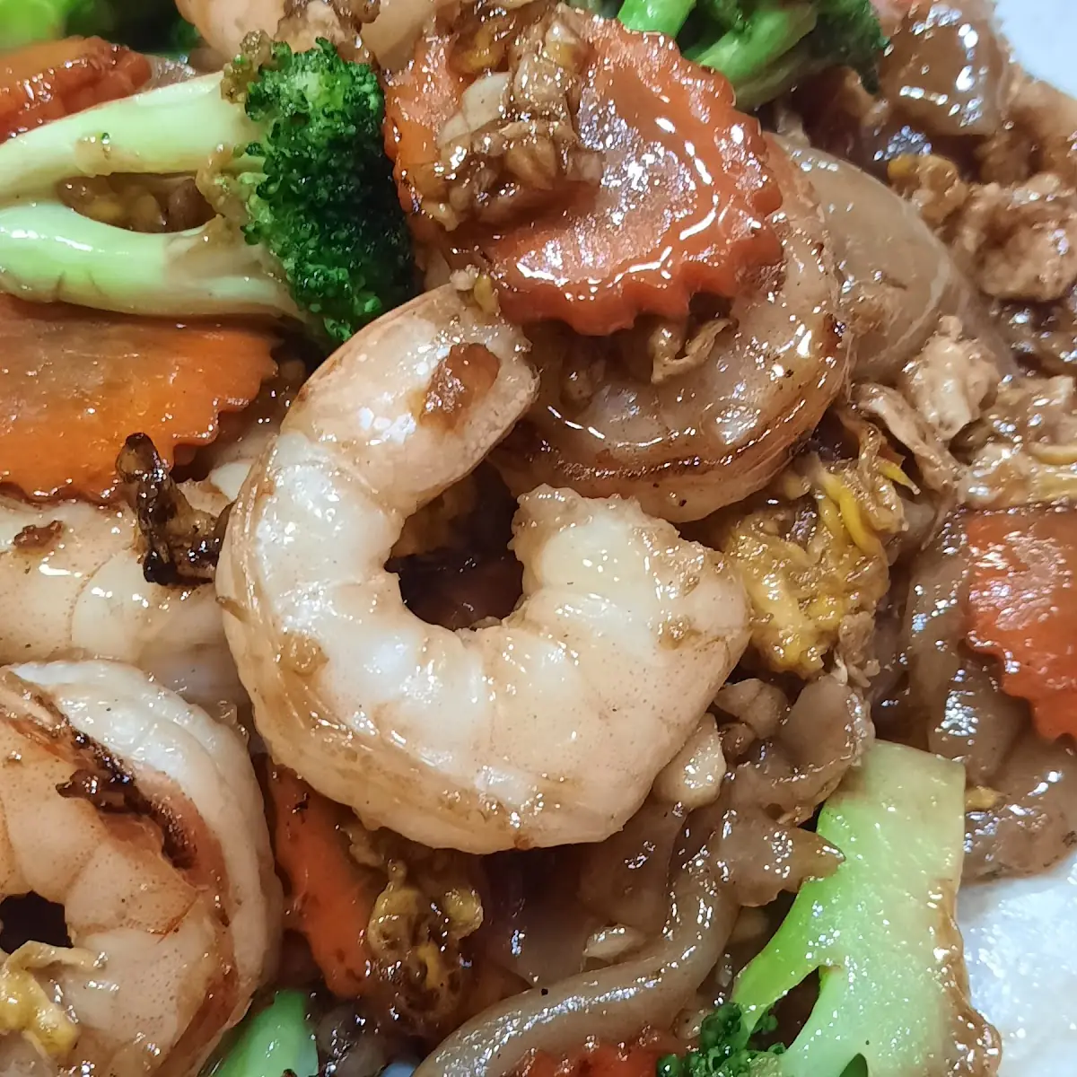 Shrimp Pad See EW
