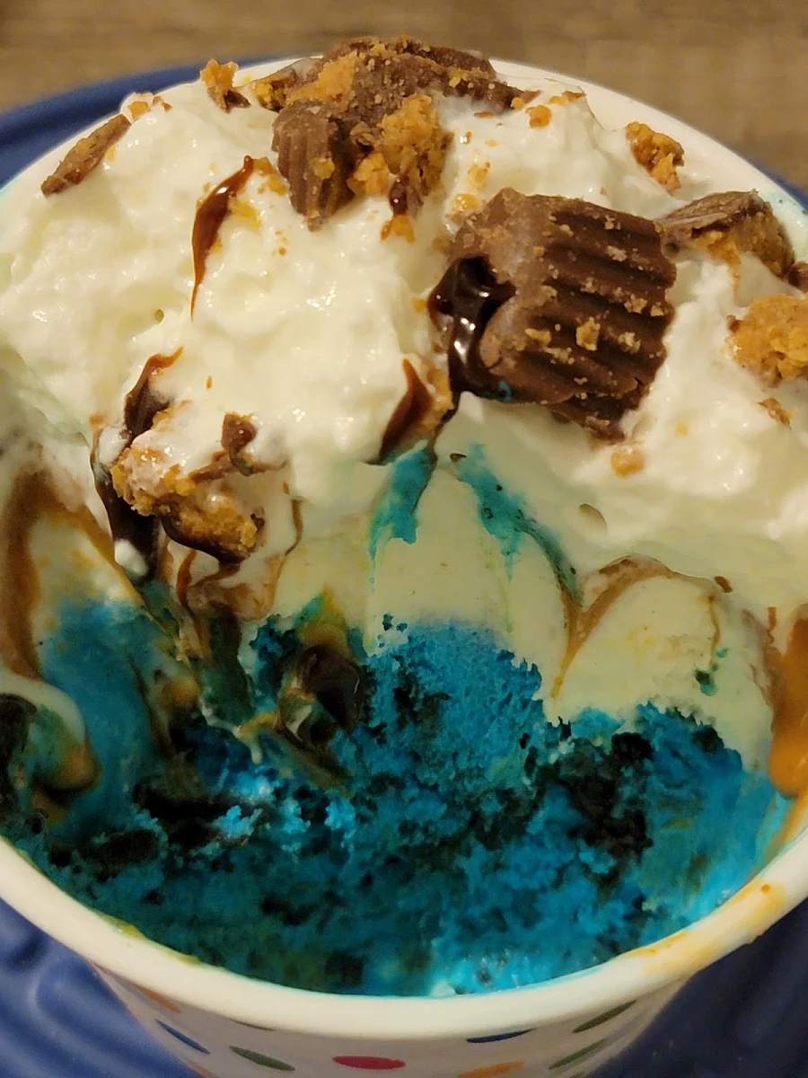 Peanut Butter Cup Sundae with Cookie Monster Ice Cream
