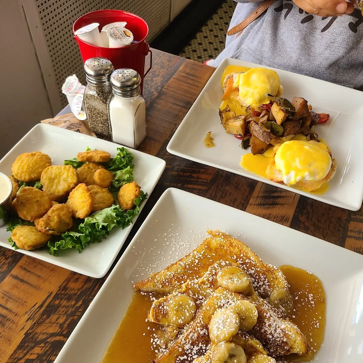 The Nook Chicken & Waffles & Sausage