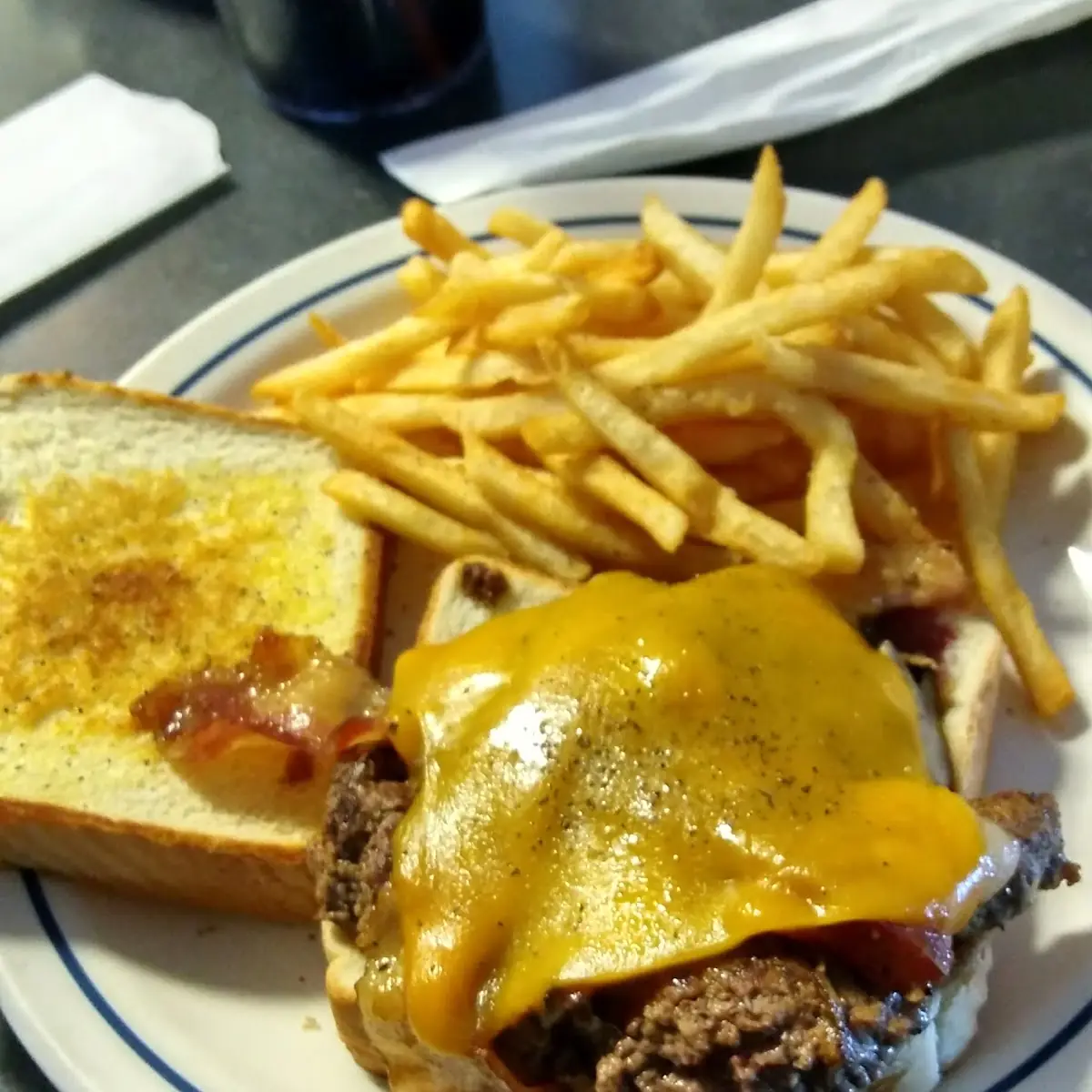 Double Cheeseburger