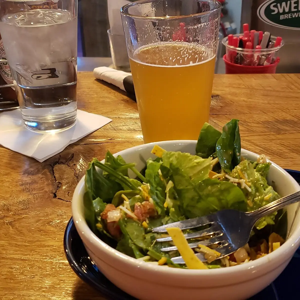 Smokin Willy’S House Salad