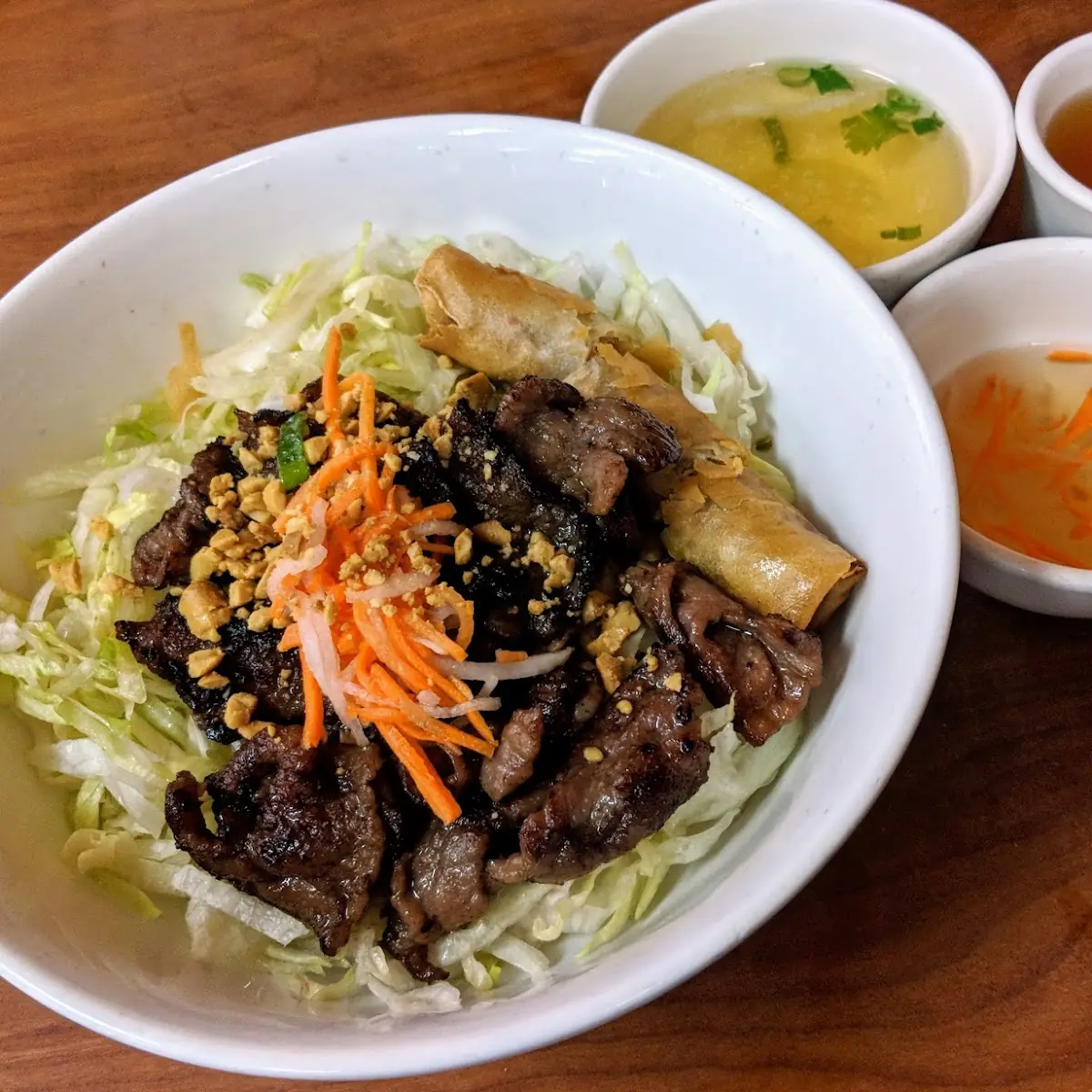 Bún Bò Nướng
