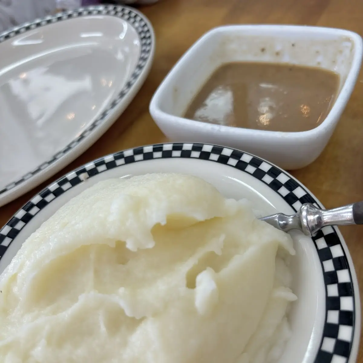 Creamy Mashed Potatoes w Gravy