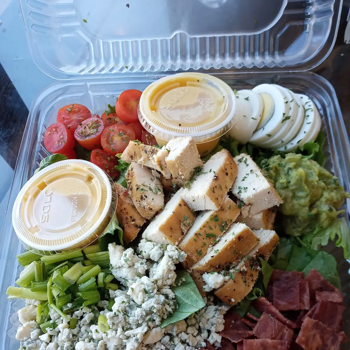Everydaé Salad