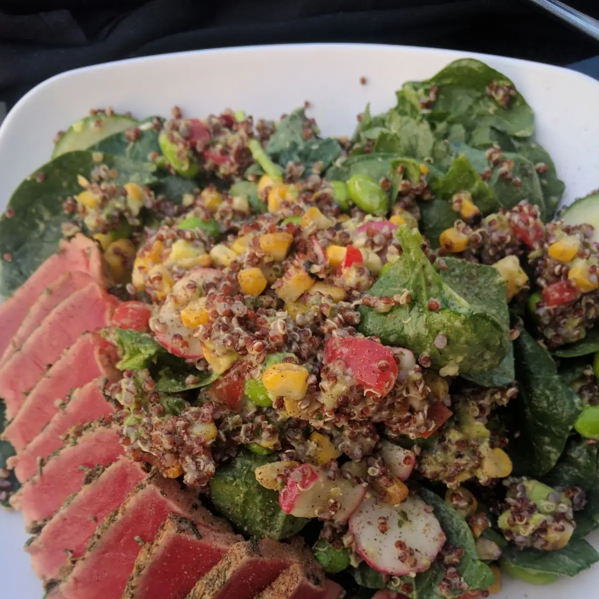 Seared Tuna Superfoods Salad