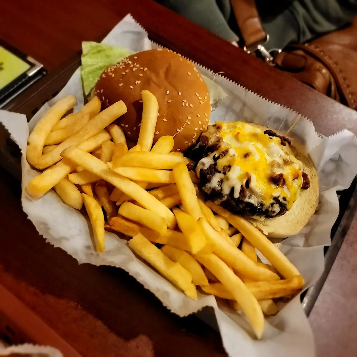 Cheddar Burger