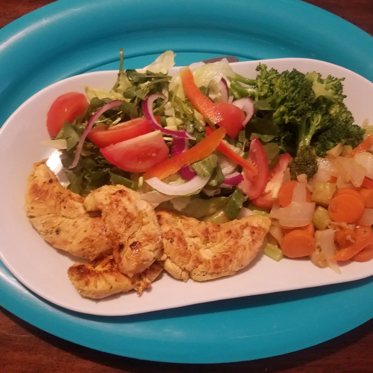 Bake Chicken w Green Salad
